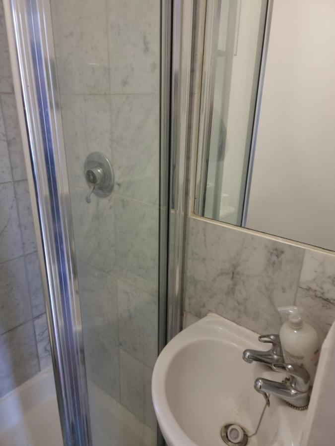 F8-Mezzanine 1St Floor Flat Fits 3 Near Paddington Apartment ลอนดอน ภายนอก รูปภาพ