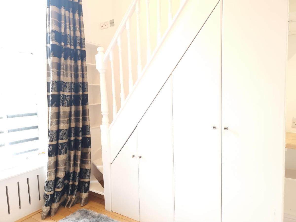 F8-Mezzanine 1St Floor Flat Fits 3 Near Paddington Apartment ลอนดอน ภายนอก รูปภาพ